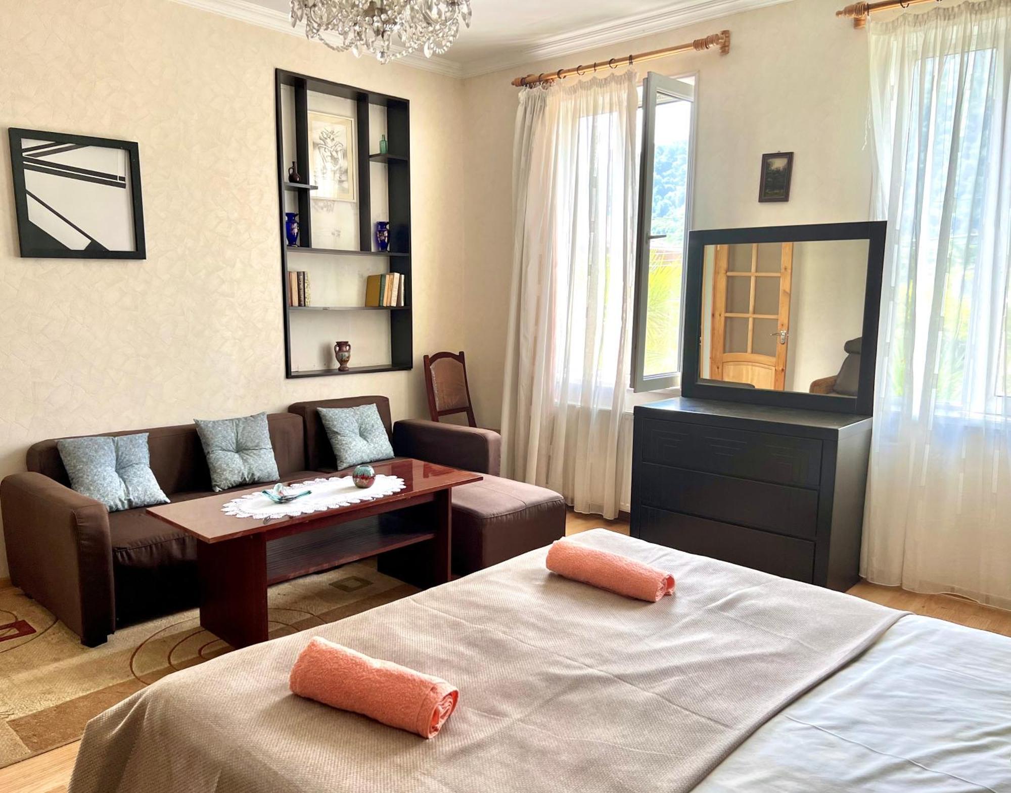 Home Inn-Guesthouse ลาโกเดคี ภายนอก รูปภาพ