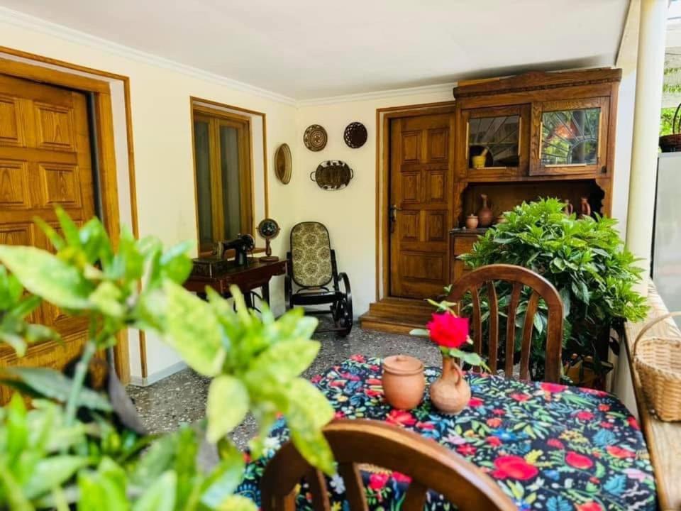 Home Inn-Guesthouse ลาโกเดคี ภายนอก รูปภาพ